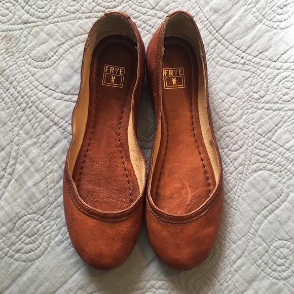 Frye Shoes - Frye Brown Leather Ballet Flats Size 6.5